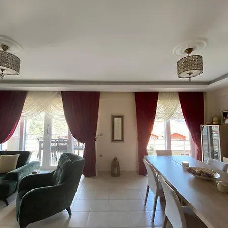Appartamento Muhtesem Manzarali,lux,havuzlu Dublex Daire Fethiye